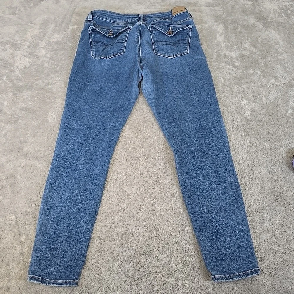 American Eagle Jeans Womens 10 Short Blue Next Level Stretch  Denim Capri Casual